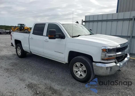 2018 Chevrolet Silverado K1500 Lt z USA, uszkodzony, nr VIN 1GCUKREC1JF235489